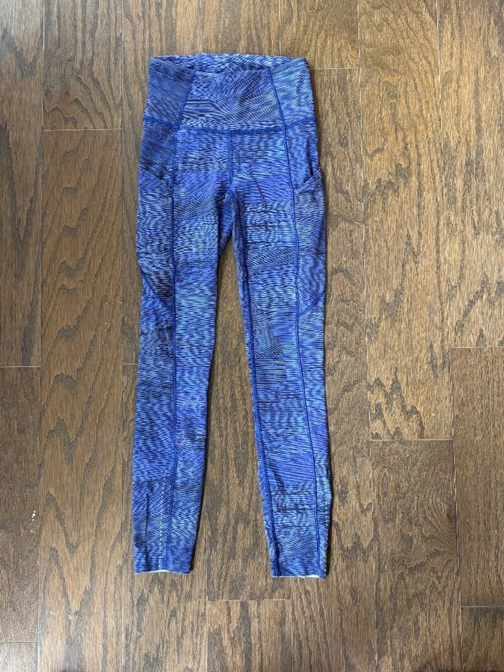 Lululemon Women's Blue and Purple Leggings